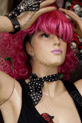Shopwindow doll gothic, lolita, emo