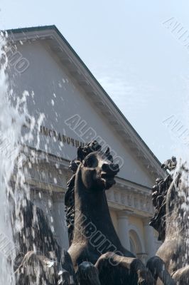 Fountain with three statue of horses