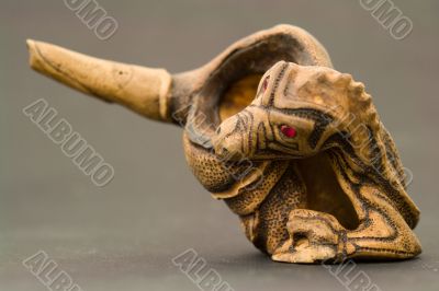 Dragon. Tobacco pipe.