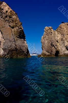 Boat between rocks