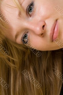 Portrait of the young woman.