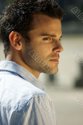 Lateral portrait of a young man