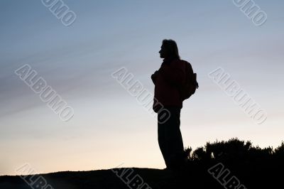 tourist woman silhouette