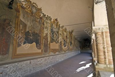 Tolentino - Church of San Nicola, cloister
