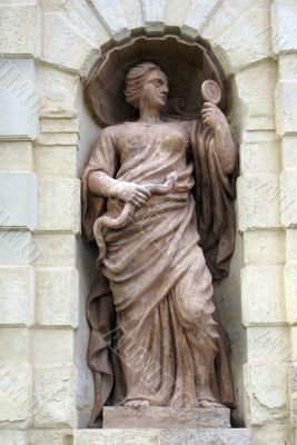 Statue
