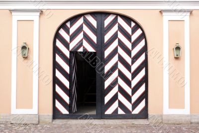 Gate