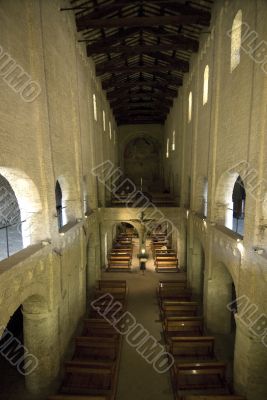 Church of Santa Maria a pie di Chienti (Macerata) - Interior