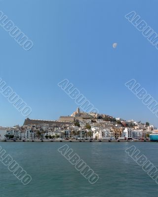 Ibiza - Eivissa Marina, Dalt Vila & moon