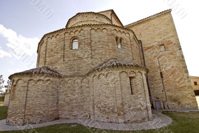 Santa Maria a pie di Chienti (Macerata) - Church
