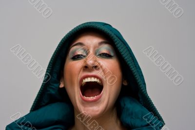 Screeming beauty