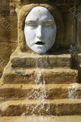 fountain mask