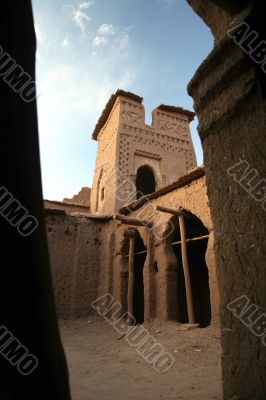 kasbah ait benhaddou court