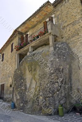 Quintodecimo (Ascoli) - Strange house