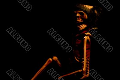 Skeleton Lurking