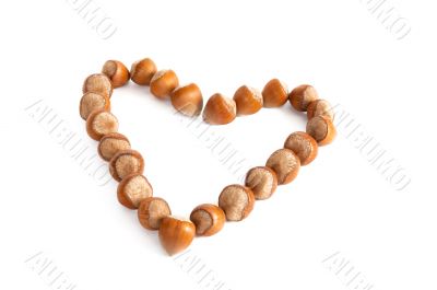 Nuts like  as heart.