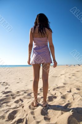 woman with violet dress