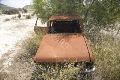 dilapidated car