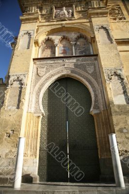 cordoba mosque great door