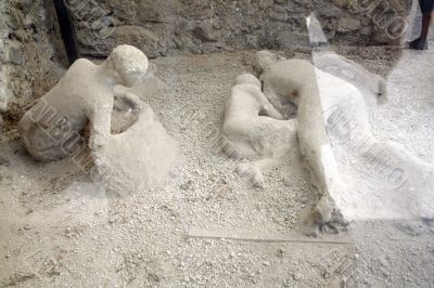 family from pompeii