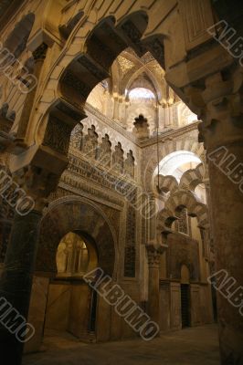 cordoba mosque mihrab side