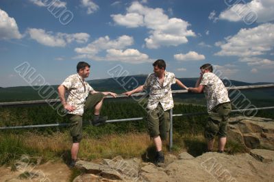 Male triplets on tour
