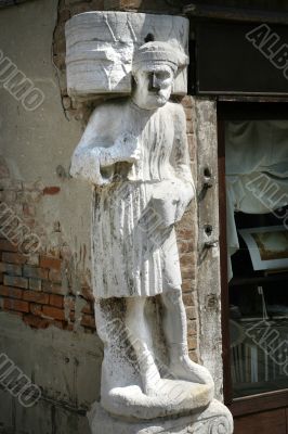 venice statue