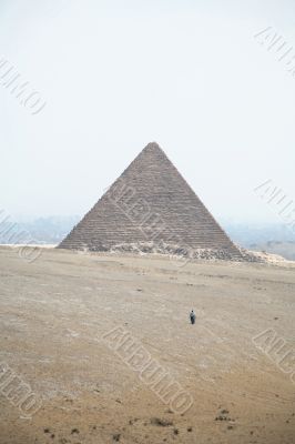 walking to pyramid