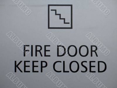 fire door keep closed sign