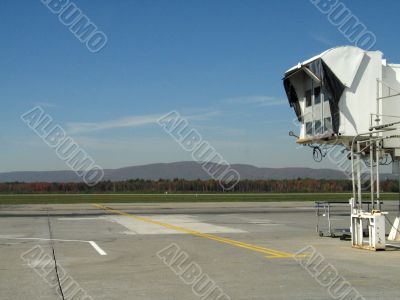 empty airplane gate