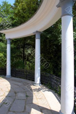 Arch from white columns