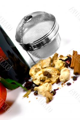 wine, dried fruits, spices