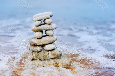 Stones and wave
