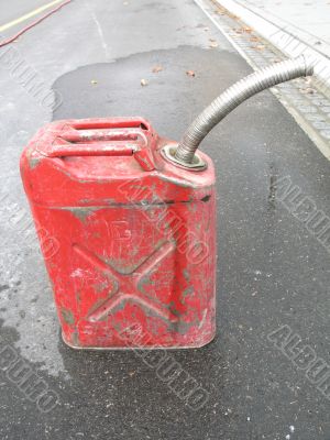 gas can