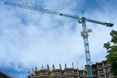 Building tower crane