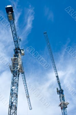 Building tower crane