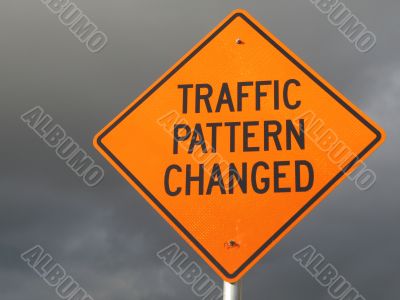 traffic pattern changed sign