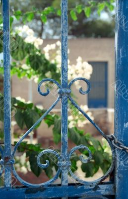 Fragment of decorative grating