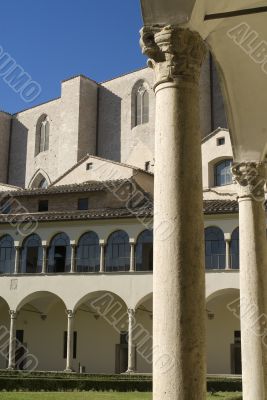 Perugia - Gothic cloister of the San Domenico church