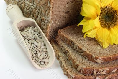 Multi-Grain-Bread with Sunflower Seeds