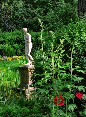 Stature of naked bather