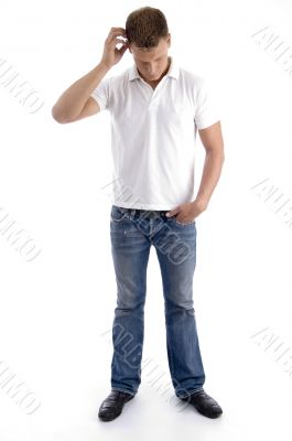 man itching his head showing confusion
