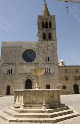 Bevagna - Church and fountain in Silvestri Square