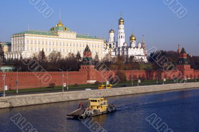 Kremlin and boat
