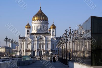 Way to cathedral
