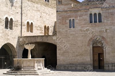 Bevagna - Historic buildings