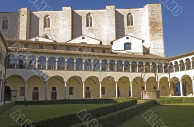 Perugia - Gothic cloister of the San Domenico church