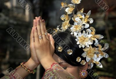 Indonesian bride