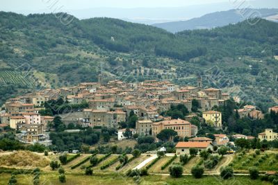 Panoramic view of Seggiano, in Tuscany