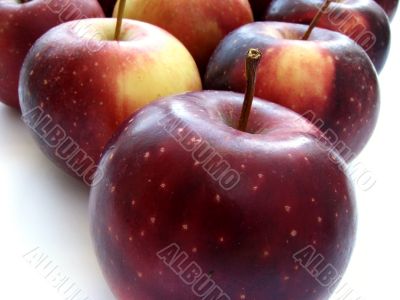 purple apples