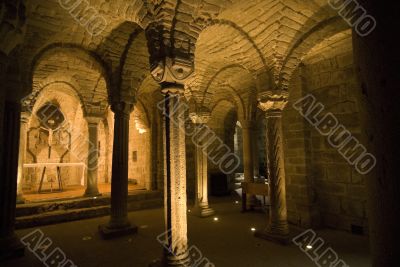 Church of Abbadia San Salvatore: crypt